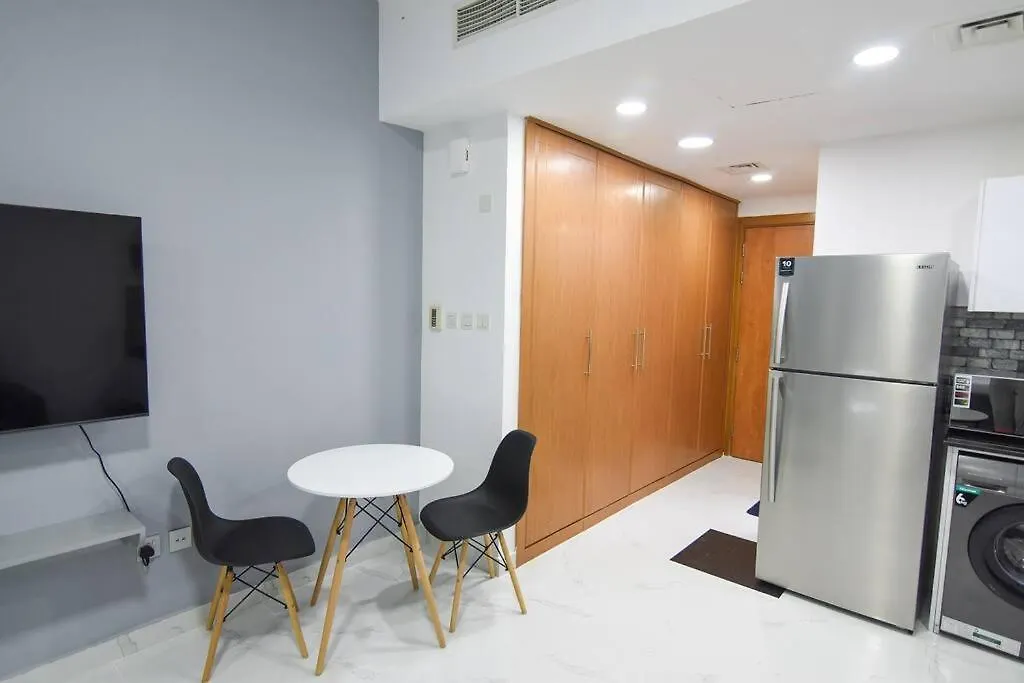 Luxury Studio - Impz - Dubai Production City شقة