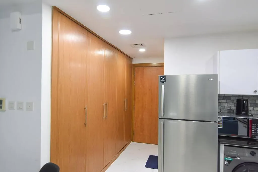 Luxury Studio - Impz - Dubai Production City الإمارات العربية المتحدة