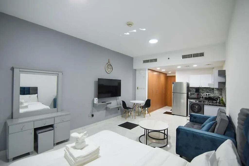 شقة Luxury Studio - Impz - Dubai Production City